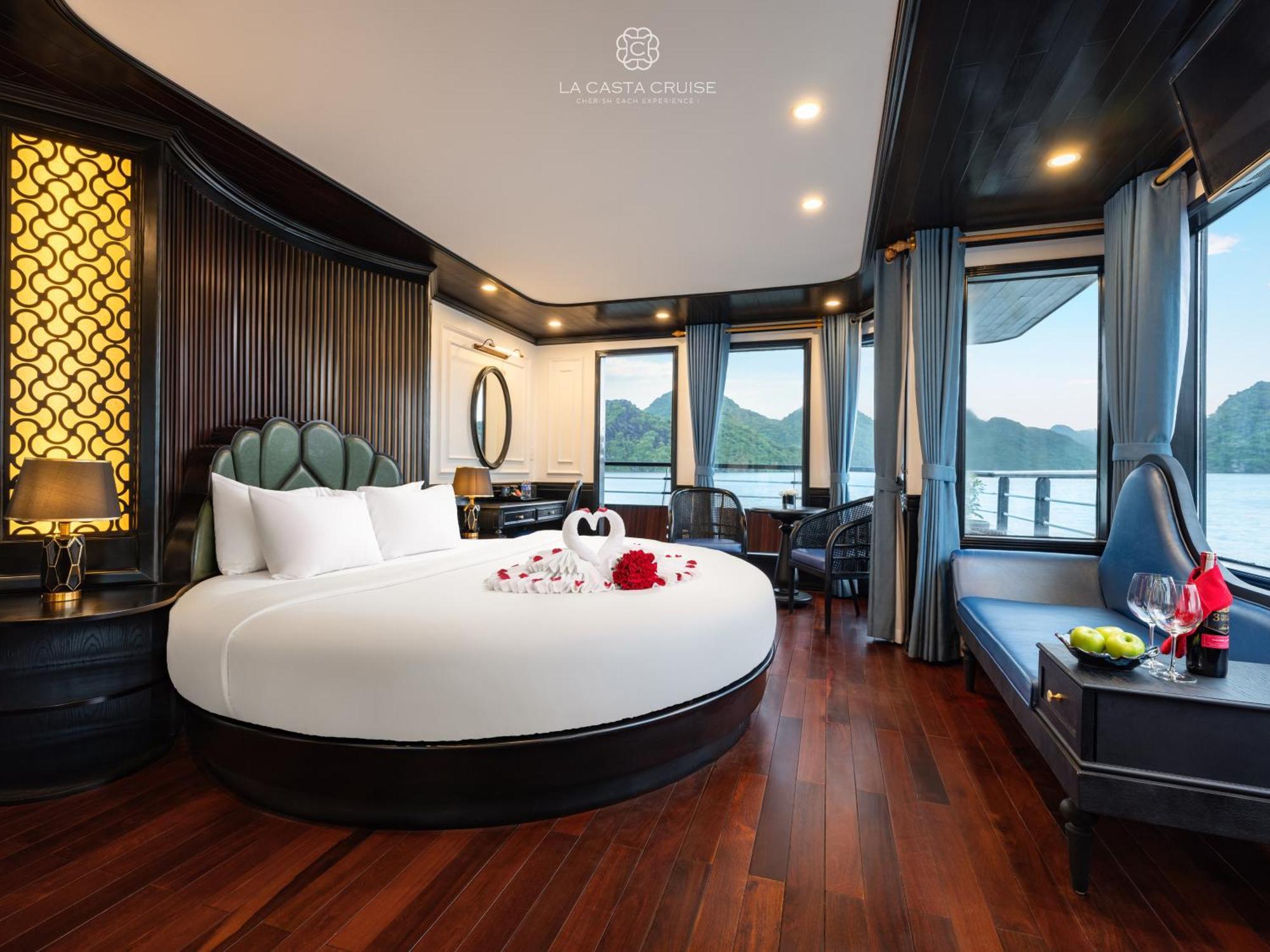 Готель La Casta Cruise Халонг Екстер'єр фото